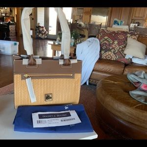 NWT DOONEY & BOURKE WOVEN BEACON JANINE SATCHEL